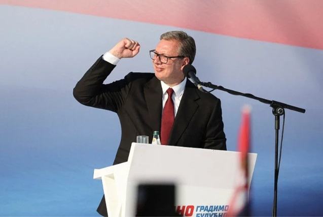 Владејачката СНС го избра Вучиќ за кандидат за премиер на претстојните вонредни парламентарни избори во Србија