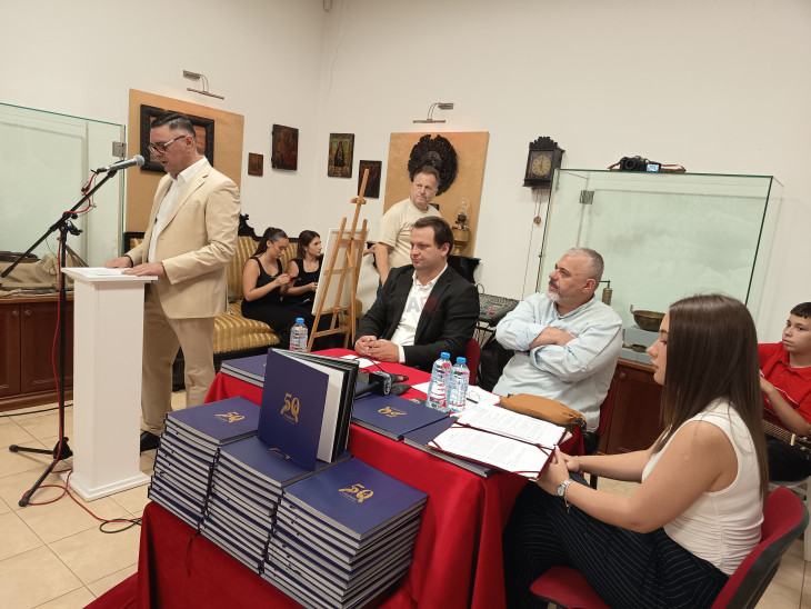 Во Кавадарци свечена академија и промоција на монографија ,,50 години Музеј галерија Кавадарци"