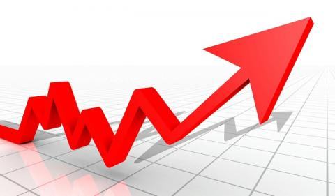 За власта растот на БДП од 4,3% е знак за економски напредок, опозицијата обвинува за рекордно ниво на јавен долг