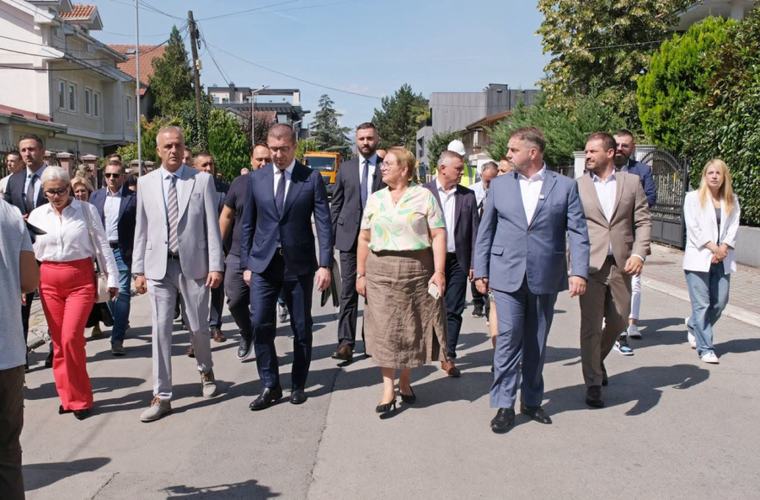 Реконструкција на улицата „Софиска“ во Тафталиџе 2 – Мицкоски и Лукровски на увид